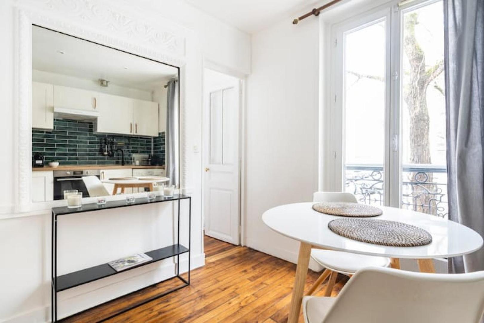 Cocoon In The Heart Of Batignolles | By Airnest Apartman Párizs Kültér fotó