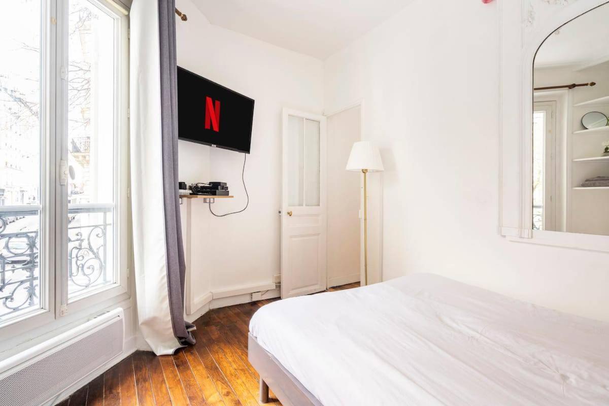 Cocoon In The Heart Of Batignolles | By Airnest Apartman Párizs Kültér fotó
